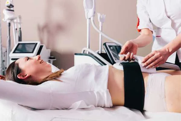 woman having body sculpting to help improve her body image and her mental health Brownhills